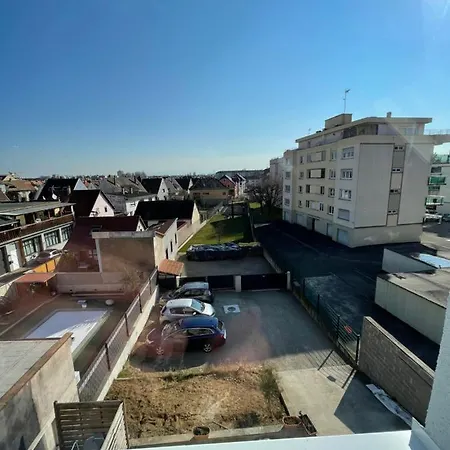 Le Cosy calme et confortable avec parking gratuit proche du centre de Strasbourg, du Parlement Européen et du Wacken de 1 à 24 voyageurs *